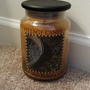 Village Candle MAINE BLUEBERRIES Lg Kitchen Jar RETIRED and Hard to Find